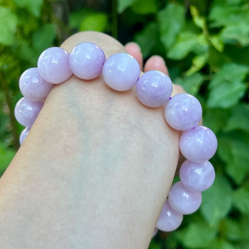13mm stretchable natural cat eye kunzite‎ bracelet - Picture 9 of 10